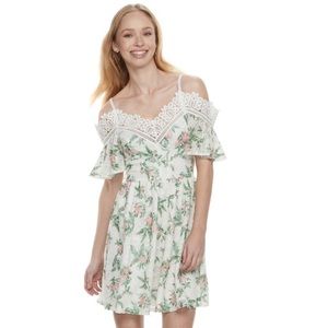 Disney Princess Juniors' Floral Cold-Shldr Dress